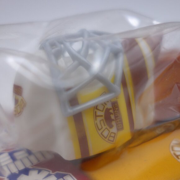 Limited Edition Pez NHL Boston Bruins with Cherry Candy Lot# 148962 - Picture 11 of 15